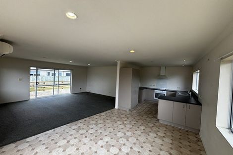 Photo of property in 369 Waihi Road, Normanby, Hawera, 4614