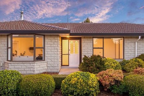 Photo of property in 271 Sawyers Arms Road, Bishopdale, Christchurch, 8053