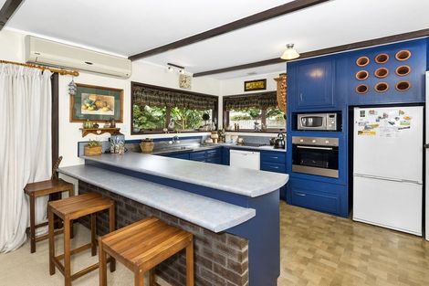 Photo of property in 25 Hazeldene Place, Opaheke, Papakura, 2113