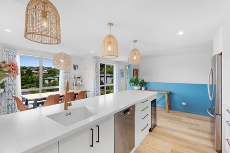 Photo of property in 27 Brugh Place, Andersons Bay, Dunedin, 9013
