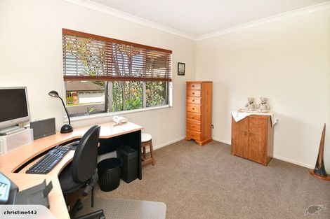Photo of property in 34 Chesterfield Way, Orewa, 0931