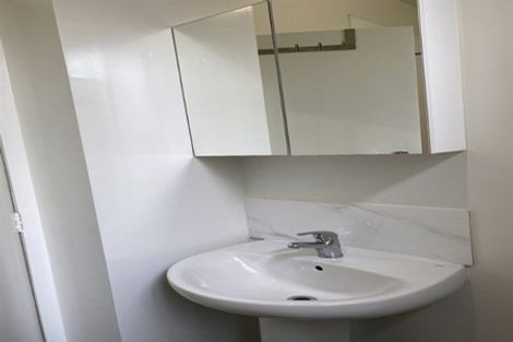 Photo of property in 2 Buchanans Road, Sockburn, Christchurch, 8042