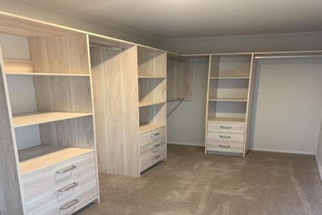 Photo of property in 436a East Coast Road, Windsor Park, Auckland, 0630