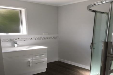 Photo of property in 1 Babington Place, Torbay, Auckland, 0630