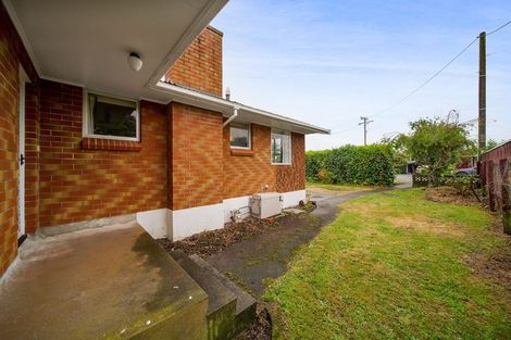 Photo of property in 4 Climie Crescent, Hawera, 4610