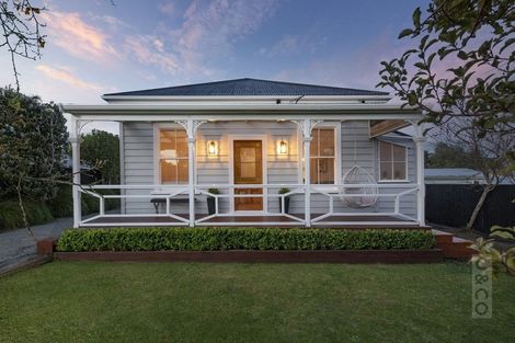 Photo of property in 5 Elliot Street, Riverhead, 0820