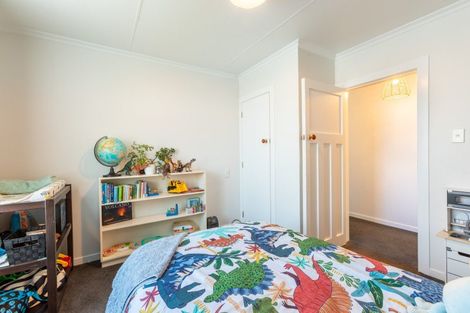 Photo of property in 33 Tennyson Street, Dannevirke, 4930