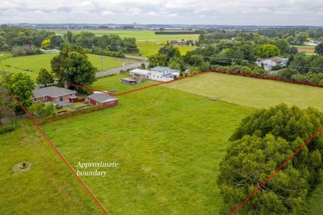 Photo of property in 361 Arapaepae Road, Levin, 5571