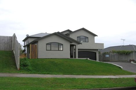Photo of property in 28 Logan Way, Kelvin Grove, Palmerston North, 4414