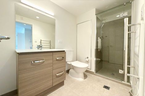 Photo of property in 2e/30 Westward Ho, Glen Eden, Auckland, 0602