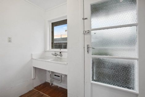 Photo of property in 60 Abbotts Way, Remuera, Auckland, 1050