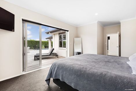 Photo of property in 3 Armstrong Way, Waiuku, 2123