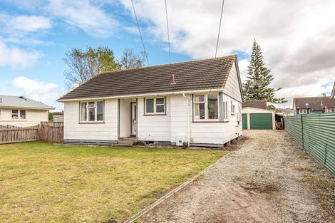 Photo of property in 27 Matipo Street, Castlecliff, Whanganui, 4501
