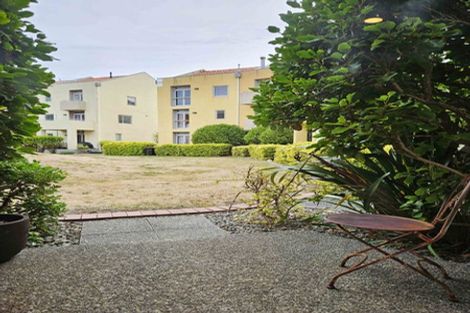 Photo of property in Marrakech Cafe, 71/305 Evans Bay Parade, Hataitai, Wellington, 6021