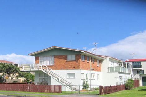 Photo of property in 1/56 Maunganui Road, Mount Maunganui, 3116