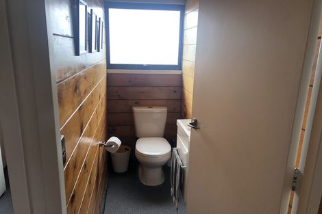 Photo of property in 70 Cypress Drive, Maungaraki, Lower Hutt, 5010