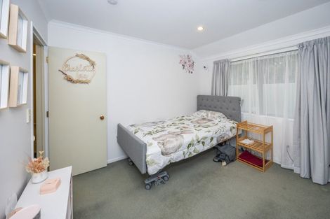 Photo of property in 12 Hastings Place, Hamilton Lake, Hamilton, 3204