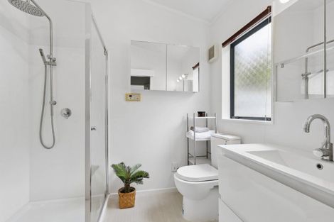 Photo of property in 68a Peterhouse Street, Tawa, Wellington, 5028