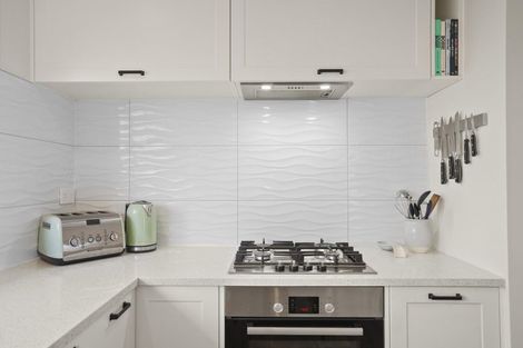 Photo of property in 15 Rochester Place, Bethlehem, Tauranga, 3110