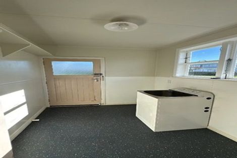 Photo of property in 8 Marsden Street, Hauraki, Auckland, 0622