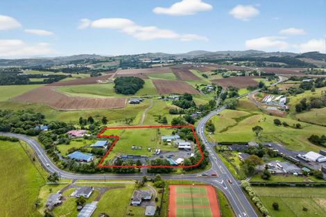 Photo of property in 1 Morgan Road, Pukekohe East, Pukekohe, 2677