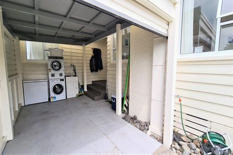 Photo of property in 18 Gisborne Terrace, Opunake, 4616