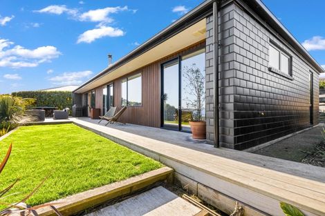 Photo of property in 22a Jules Crescent, Bell Block, New Plymouth, 4312