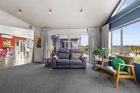 Photo of property in The Woolshed, 15d Omarunui Road, Waiohiki, Napier, 4183