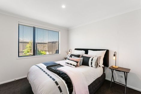 Photo of property in 30 Hiria Crescent, Papamoa Beach, Papamoa, 3118