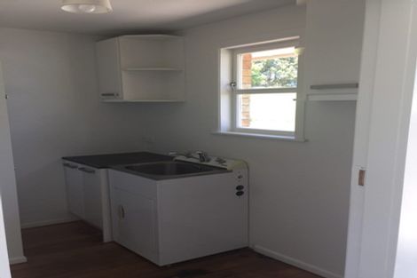 Photo of property in 11 Burrow Road, Pukekohe, 2120