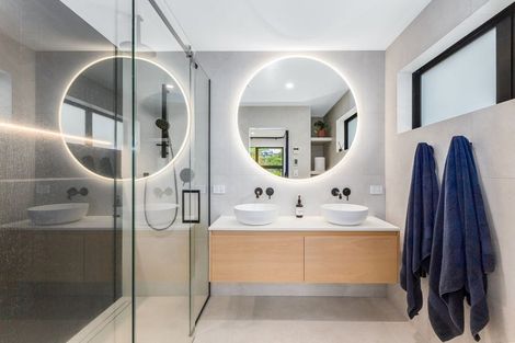 Photo of property in 23 Banks Boulevard, Whitby, Porirua, 5024