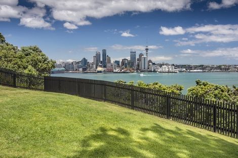 Photo of property in 89 Stanley Point Road, Stanley Point, Auckland, 0624