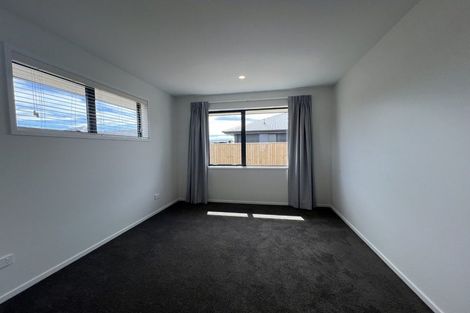 Photo of property in 32 Blue Jacket Drive, Halswell, Christchurch, 8025