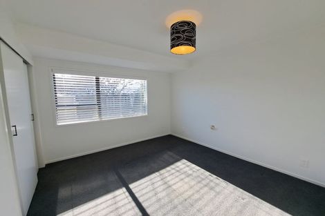 Photo of property in 3/8 Fraser Road, Narrow Neck, Auckland, 0624