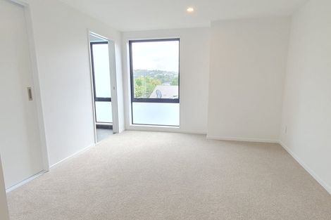 Photo of property in 36 Central Terrace, Alicetown, Lower Hutt, 5010