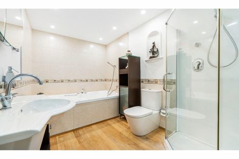 Photo of property in 854 West Coast Road, Waiatarua, Auckland, 0604