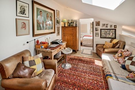 Photo of property in Tennyson Apartments, 4/25 Tennyson Street, Te Aro, Wellington, 6011