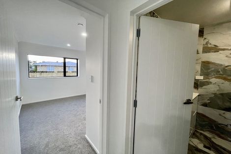 Photo of property in 65c Manuroa Road, Takanini, 2112