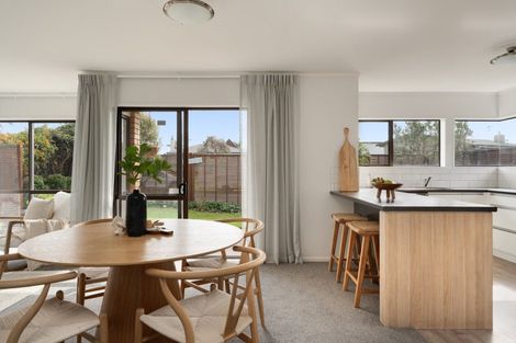 Photo of property in 10 Aberdeen Street, Mount Maunganui, 3116