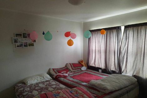 Photo of property in 5/9 South Street, Papakura, 2110