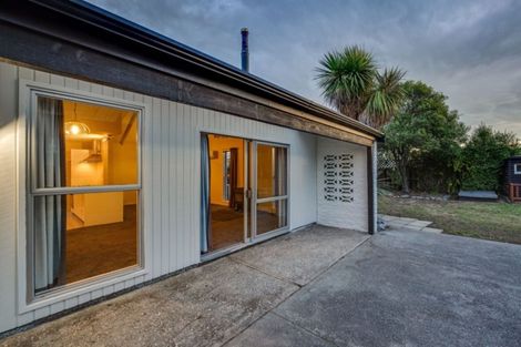 Photo of property in 7 Valecrest Avenue, Parklands, Christchurch, 8083