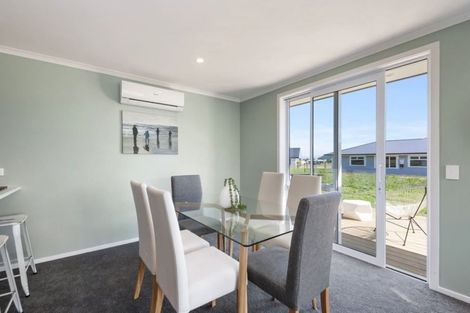 Photo of property in 12 Karaka Place, Kinloch, Taupo, 3377