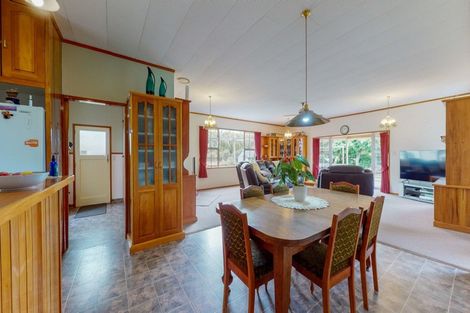 Photo of property in 114 Hubbard Road, Paeroa, 3674
