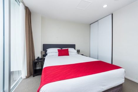 Photo of property in Proximity Apartments, 402/17 Osterley Way, Manukau, Auckland, 2104