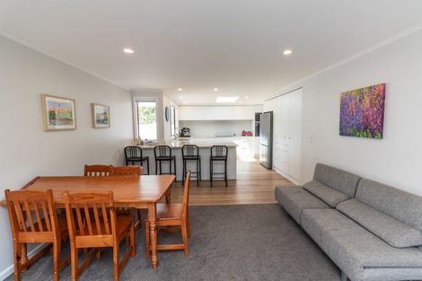 Photo of property in 23a Parkvale Road, Karori, Wellington, 6012