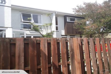 Photo of property in 27 Tika Street, Riccarton, Christchurch, 8041