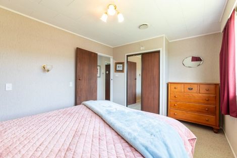 Photo of property in 13 Victoria Avenue, Dannevirke, 4930