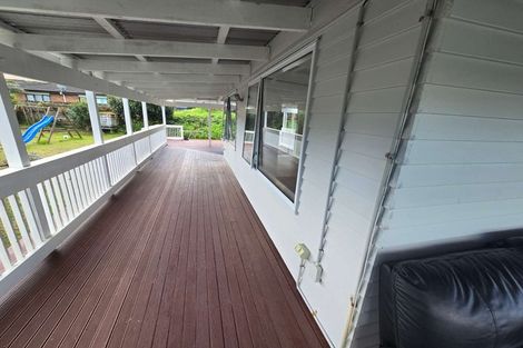 Photo of property in 18 Dunstall Place, Mangere Bridge, Auckland, 2022