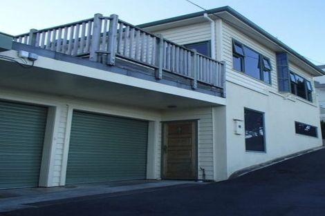 Photo of property in 52 Mitchell Street, Brooklyn, Wellington, 6021