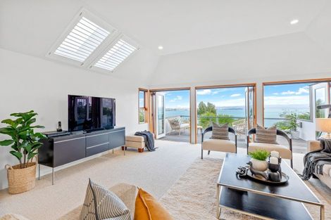 Photo of property in 18 Tizard Road, Birkenhead, Auckland, 0626